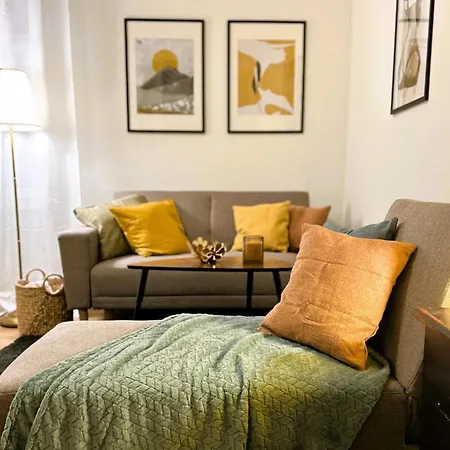 Cozy 1-bedroom In The City Centre Apartamento Pärnu